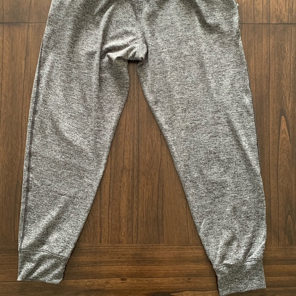 Under Armour Play Up Loose Heatgear Jogger Pant - Picture 5 of 8